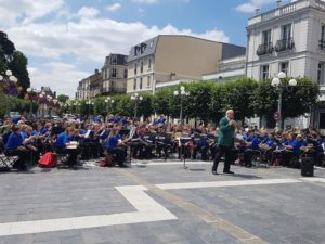 Dernier concert des Ambassadors of Music à Fontainebleau. Depuis le 12 juin, plus de…
