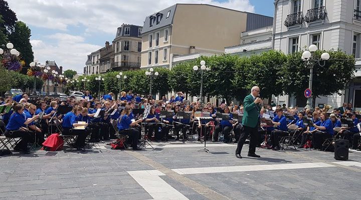 Dernier concert des Ambassadors of Music à Fontainebleau. Depuis le 12 juin, plus de…