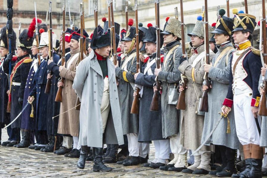 Week-end immersif « Napoléon 1er à Fontainebleau »: les 210 ans des Adieux à sa garde